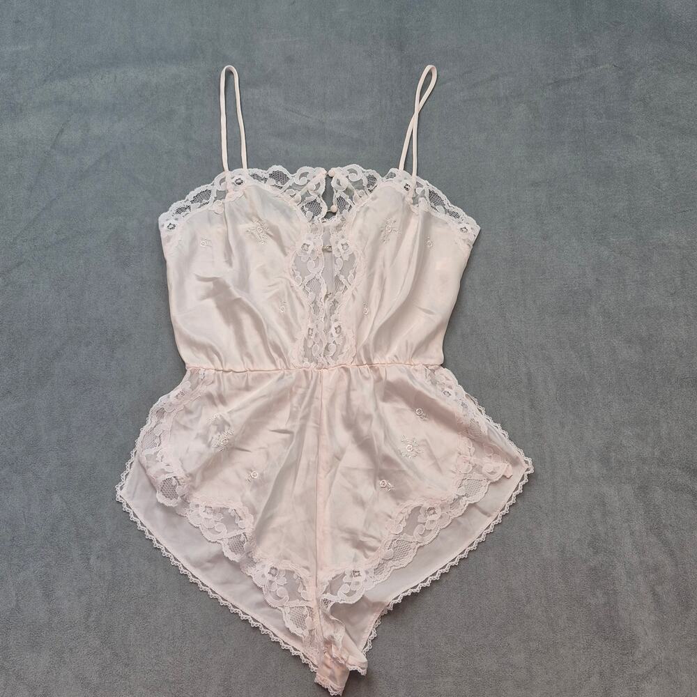 Vintage Womens Barbizon Lingerie Sz S Baby Pink Lace Teddy Romper Romantic Sexy